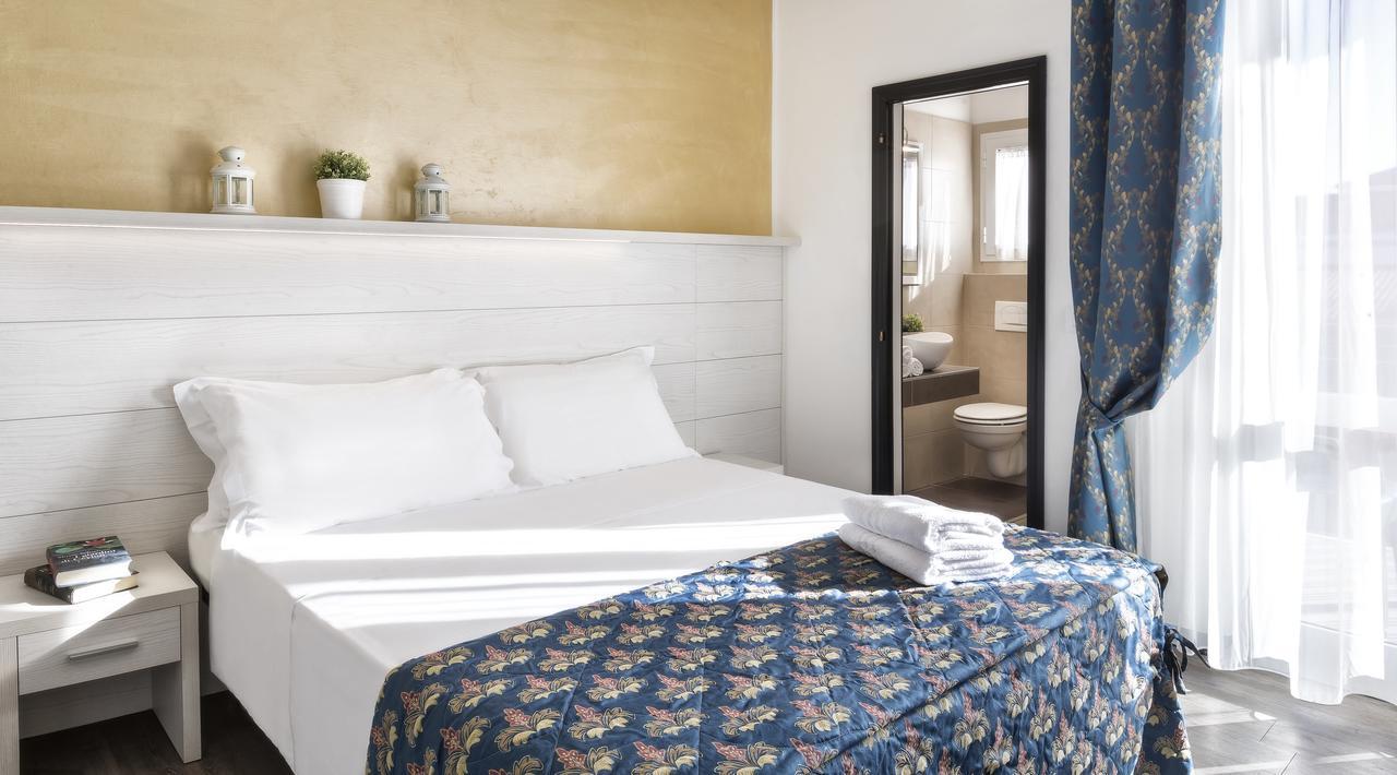 Hotel Hawaii Bed And Coffee Riccione Esterno foto